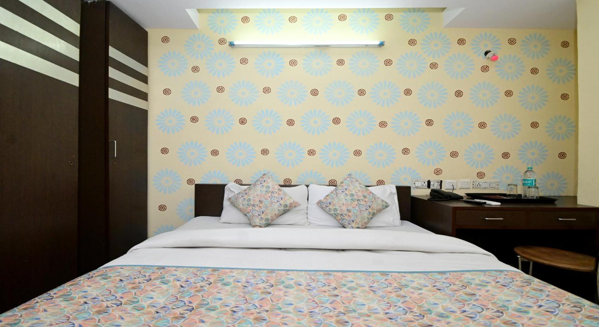 Hotel Laxmi Villa Palace-Near Jaipur Railway Station Eksteriør bilde