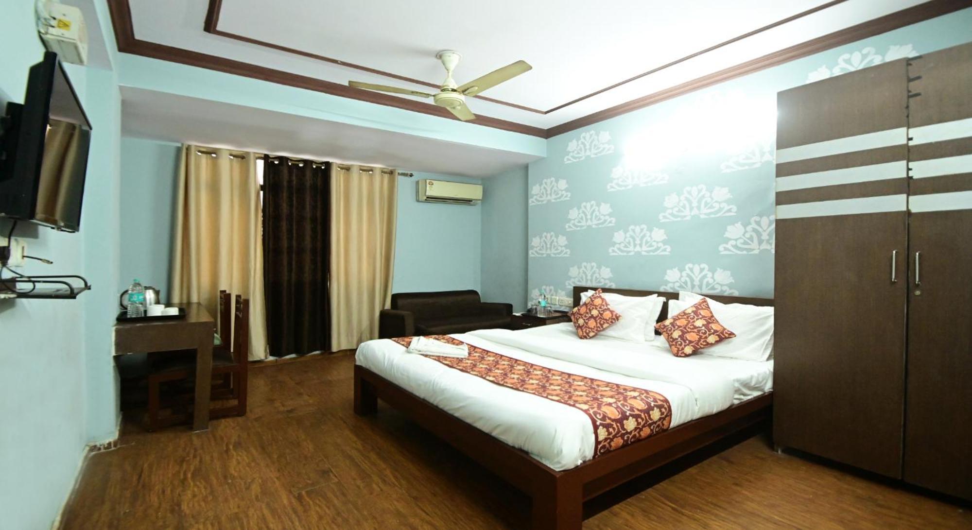Hotel Laxmi Villa Palace-Near Jaipur Railway Station Eksteriør bilde