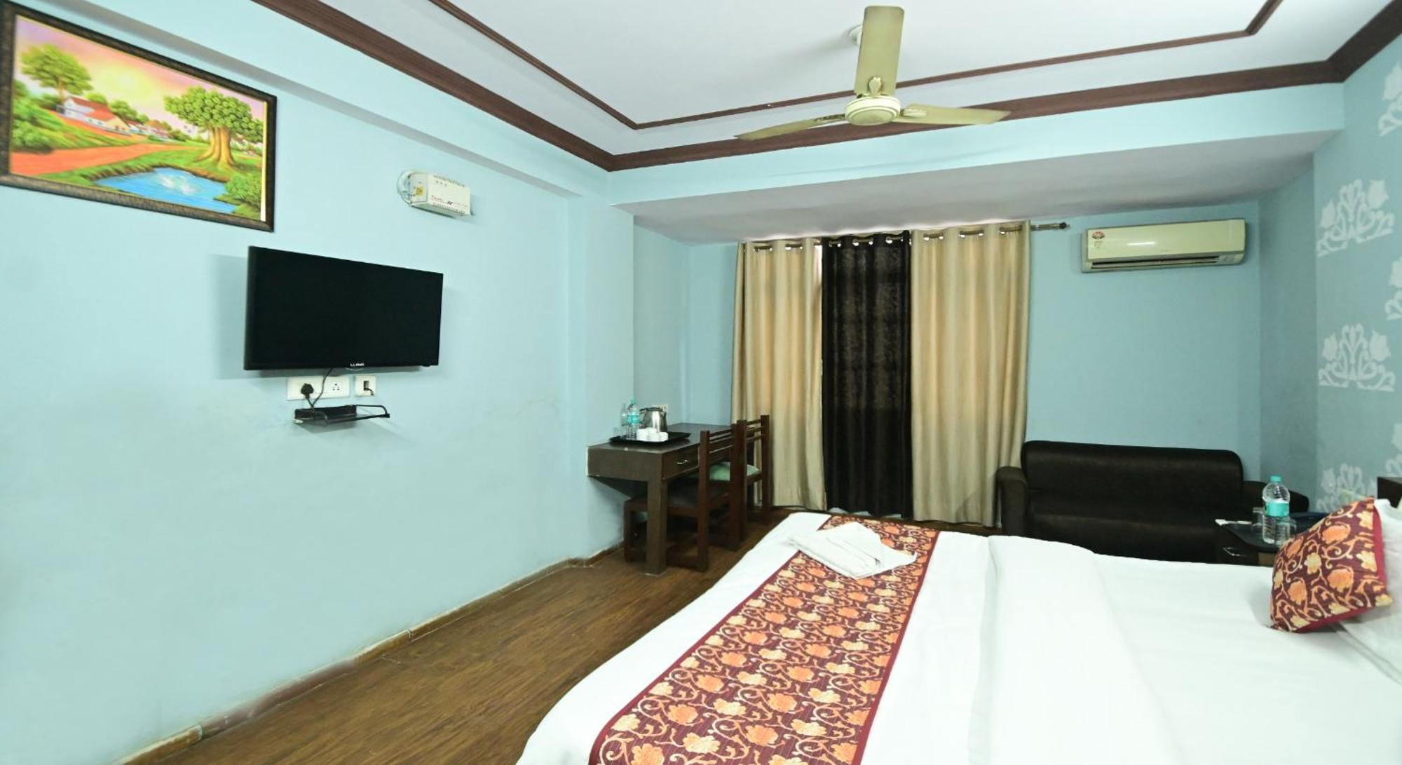 Hotel Laxmi Villa Palace-Near Jaipur Railway Station Eksteriør bilde