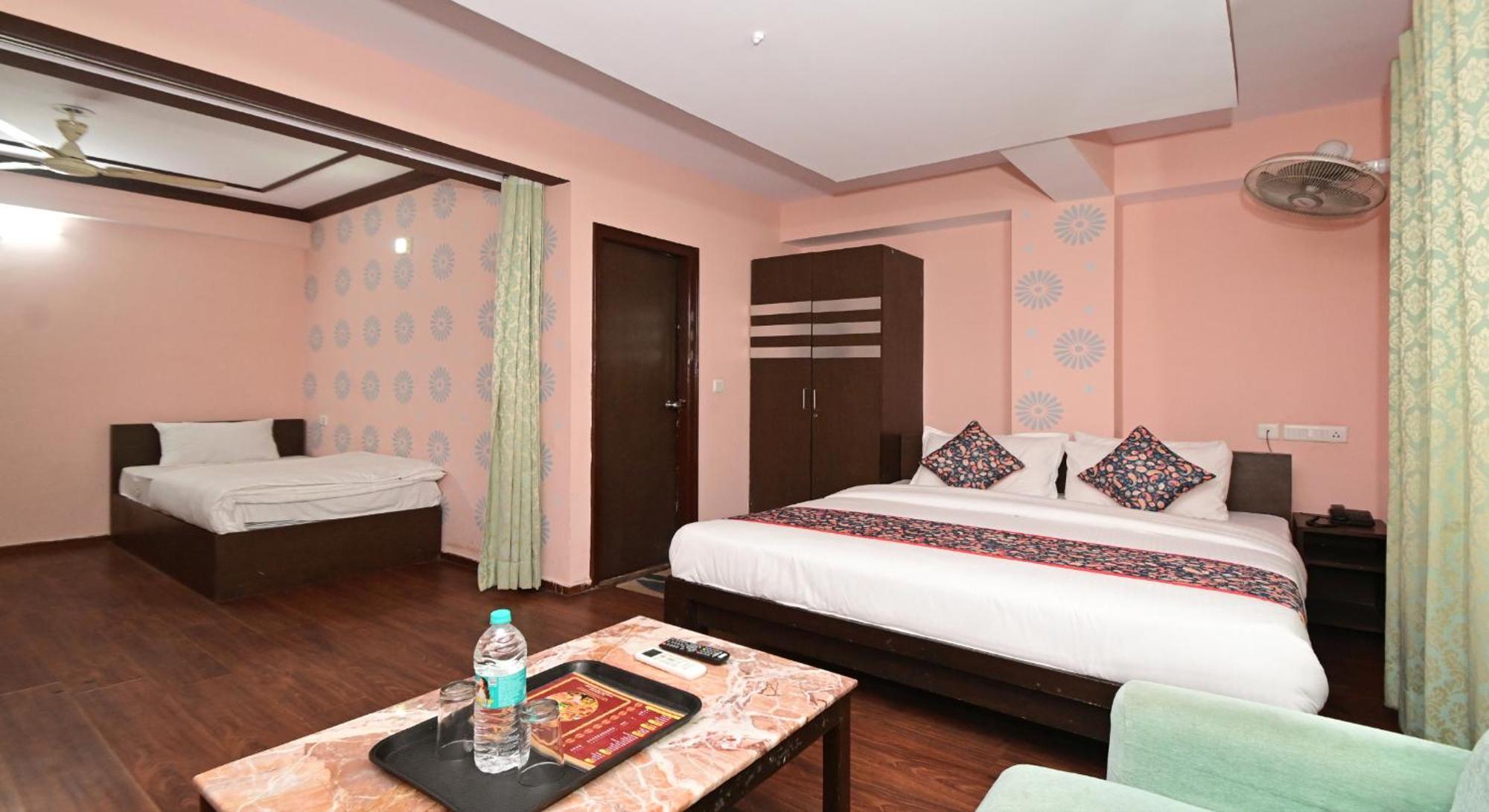 Hotel Laxmi Villa Palace-Near Jaipur Railway Station Eksteriør bilde